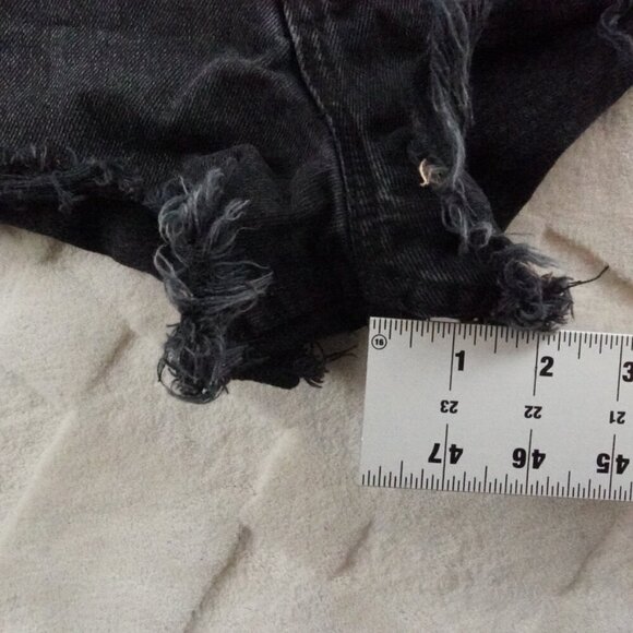 Zara High Rise Shorts Womens 2 Black Denim Raw Hem - Picture 8 of 10